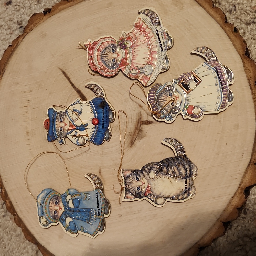 Vintage Kitty Cucumber Set 5 Ornaments 1983